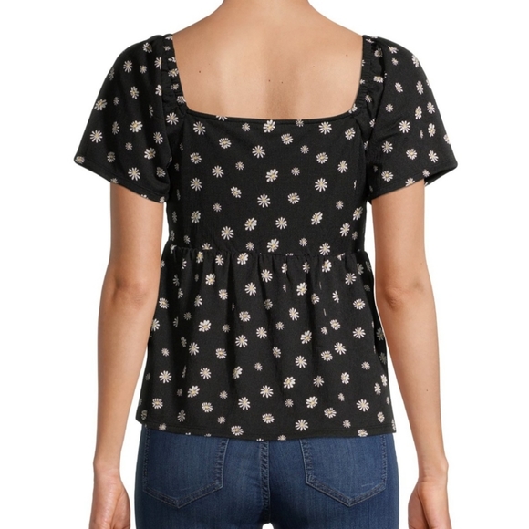 No Boundaries NWT Juniors Plus Size Flutter Sleeved Square Neck Line Top 449 - Picture 3 of 9